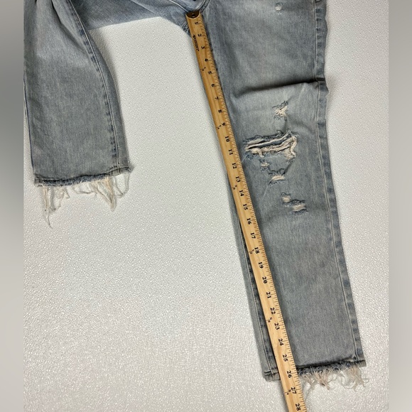 International Concepts Ripped Straight-Leg Jeans Light Indigo Size 10P NWT - Picture 6 of 11